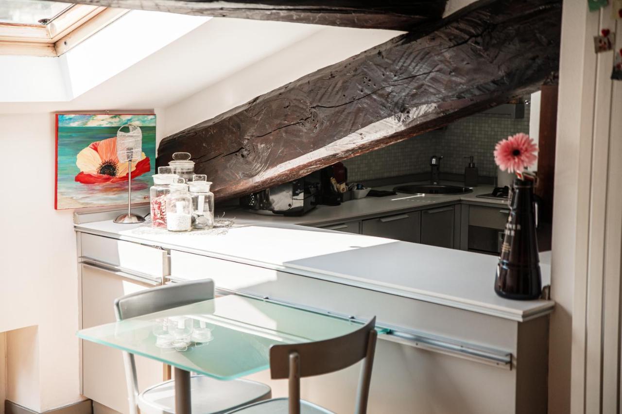 La Mansardina Di Giuly By Quokka 360 - Bright Attic In The Centre Of Appartement