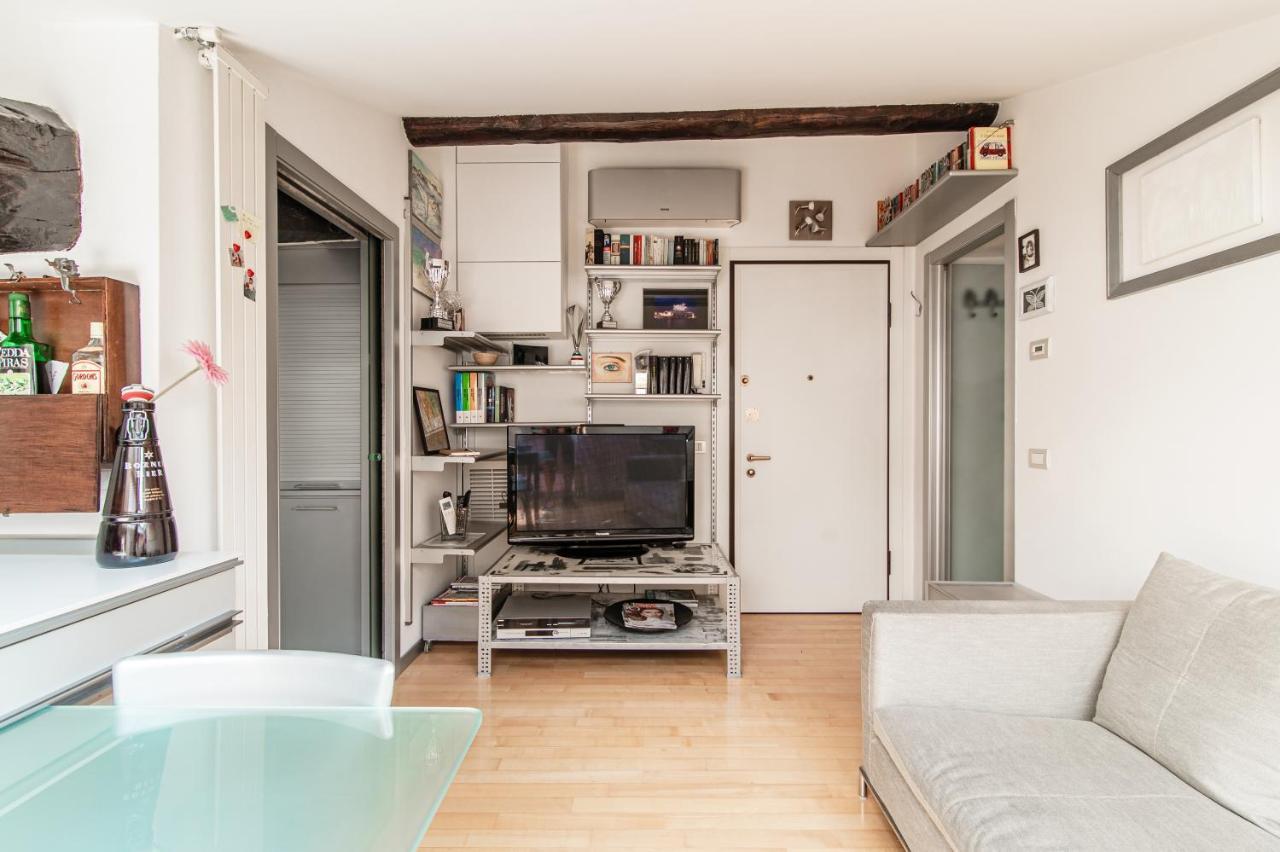 Appartement La Mansardina Di Giuly By Quokka 360 - Bright Attic In The Centre Of